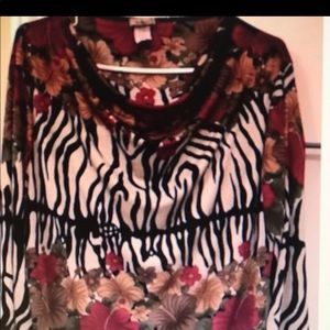 Career woman’s top Animal print